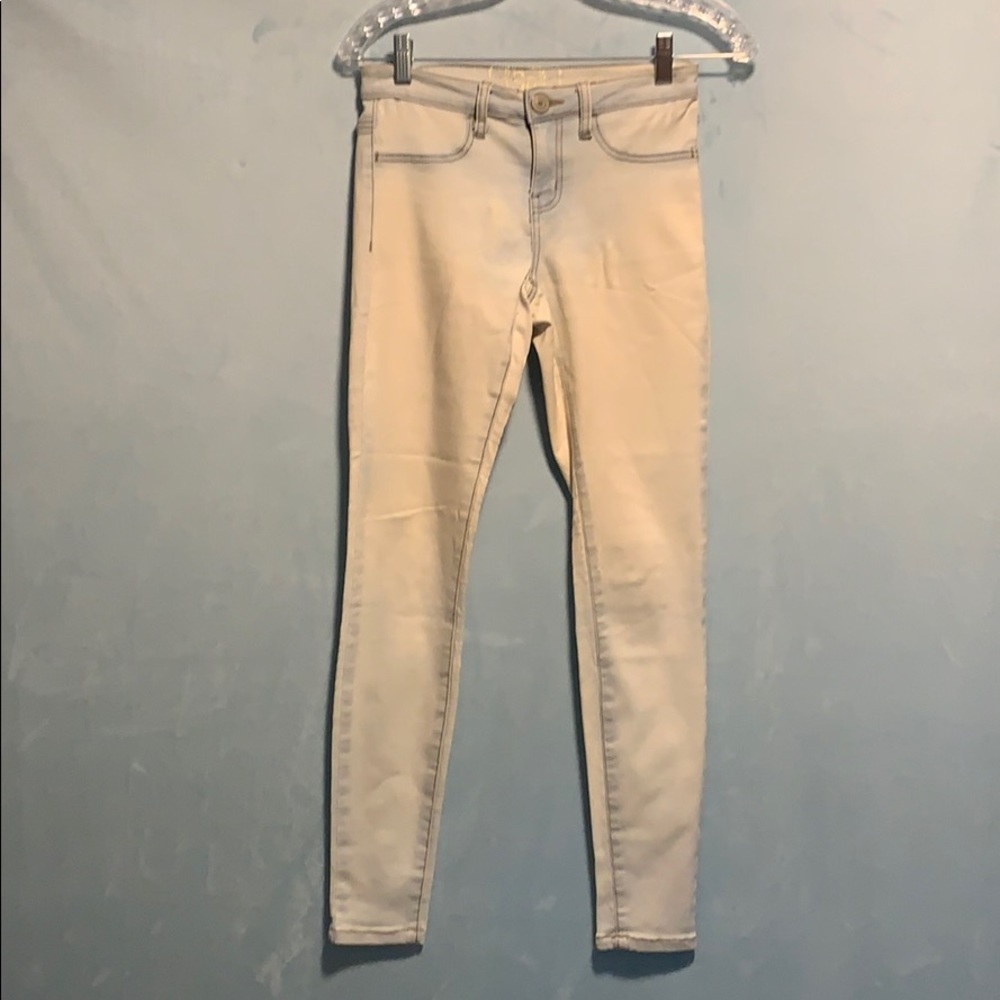 Light wash jeggings